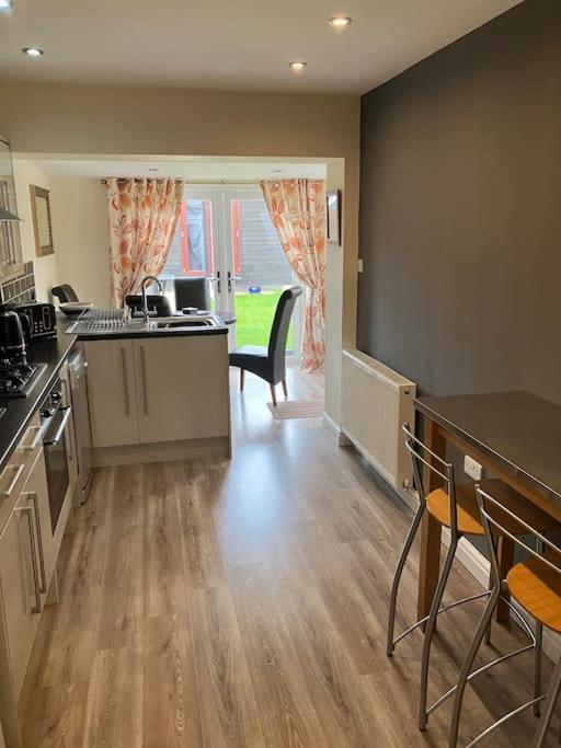 Ogilvie Lodge Llandudno Junction Zewnętrze zdjęcie