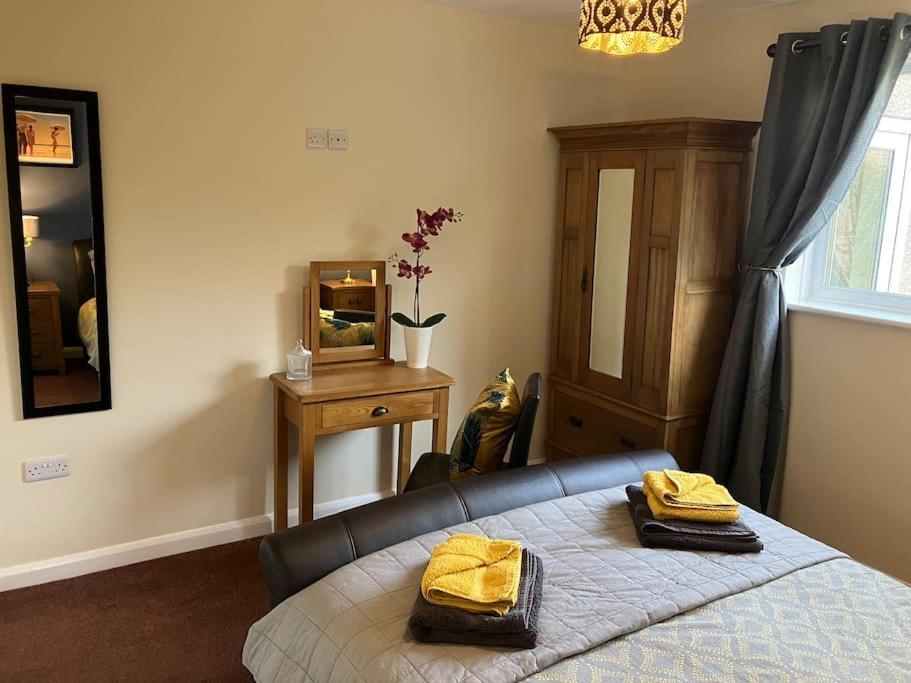 Ogilvie Lodge Llandudno Junction Zewnętrze zdjęcie